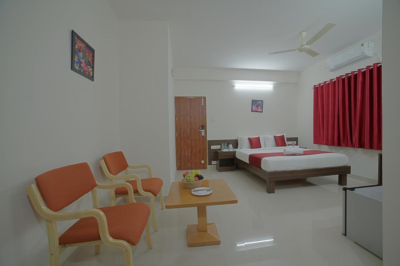 Sm Royal Suites - Hotel Near Kempegowda International Airport Bangalore Devanahalli Buitenkant foto