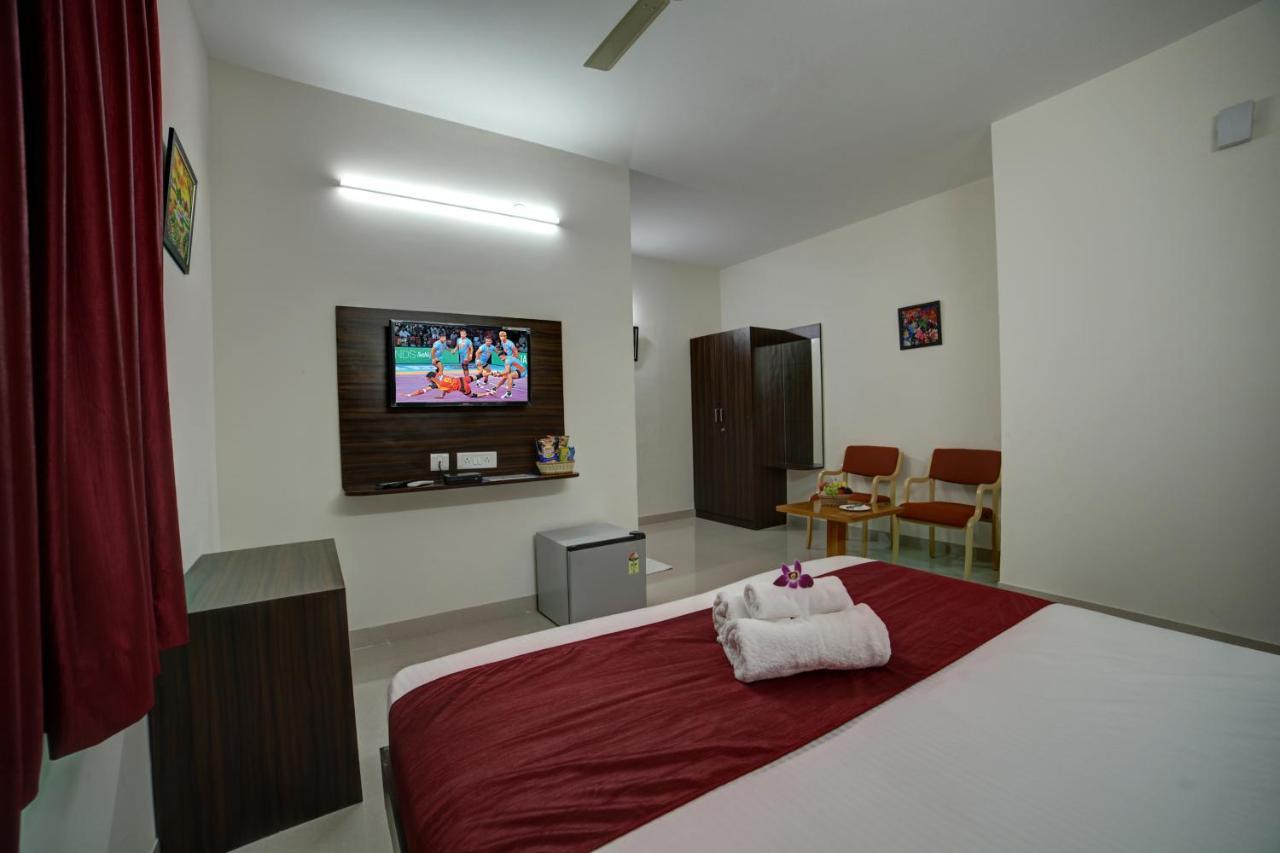Sm Royal Suites - Hotel Near Kempegowda International Airport Bangalore Devanahalli Buitenkant foto