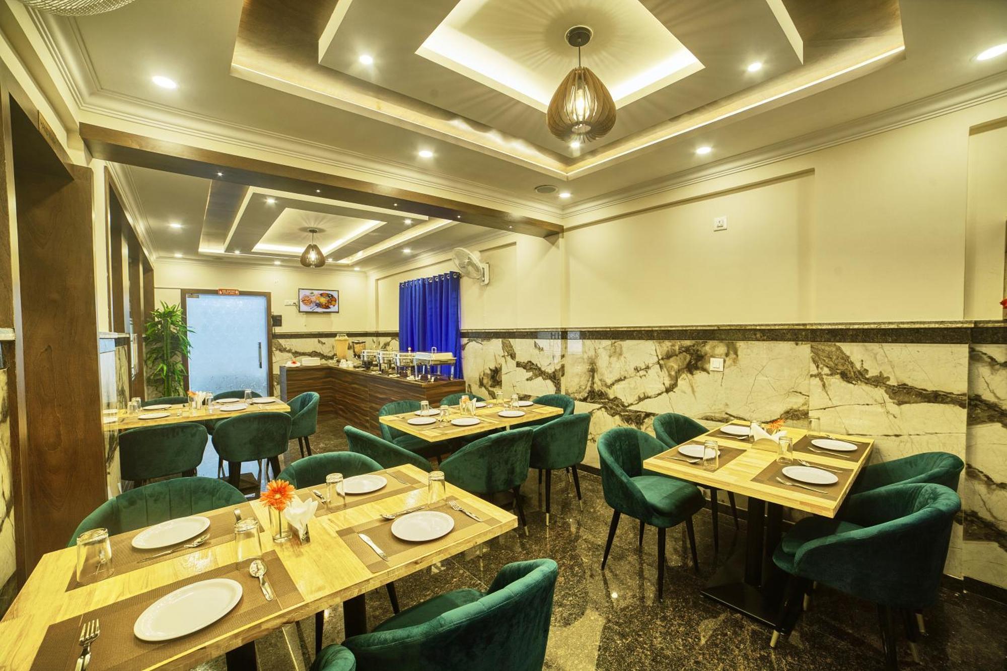 Sm Royal Suites - Hotel Near Kempegowda International Airport Bangalore Devanahalli Buitenkant foto
